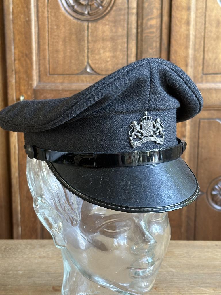 Uniform pet van de Douane Rijksoverheid Gemeente, Ophalen of Verzenden, Overige soorten, Nederland, Helm of Baret