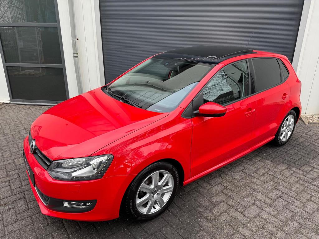 Volkswagen Polo 1.2 TSI Highline 105 PK DSG Panoramadak/Xeno, Voorwielaandrijving, Stof, Gebruikt, Zwart
