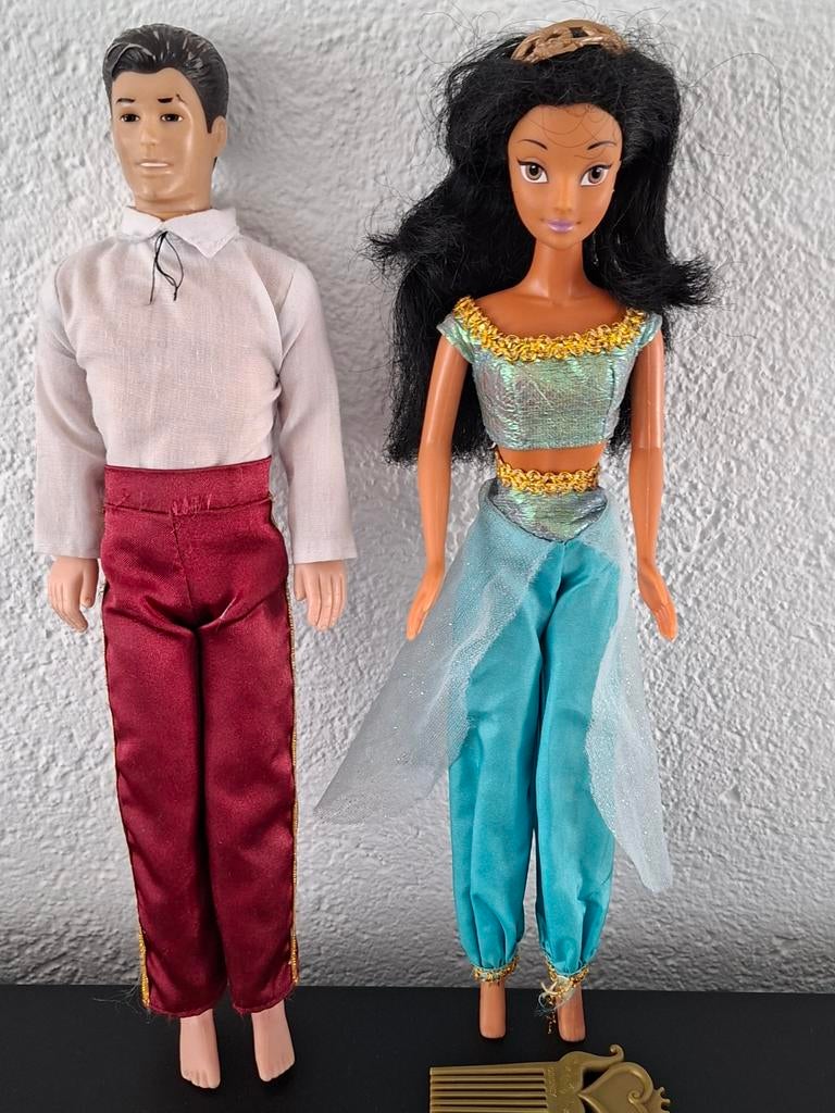 Simba Toys  Kevin en Simba Toys Disney  Jasmine, Verzamelen, Poppen, Gebruikt, Pop, Ophalen of Verzenden