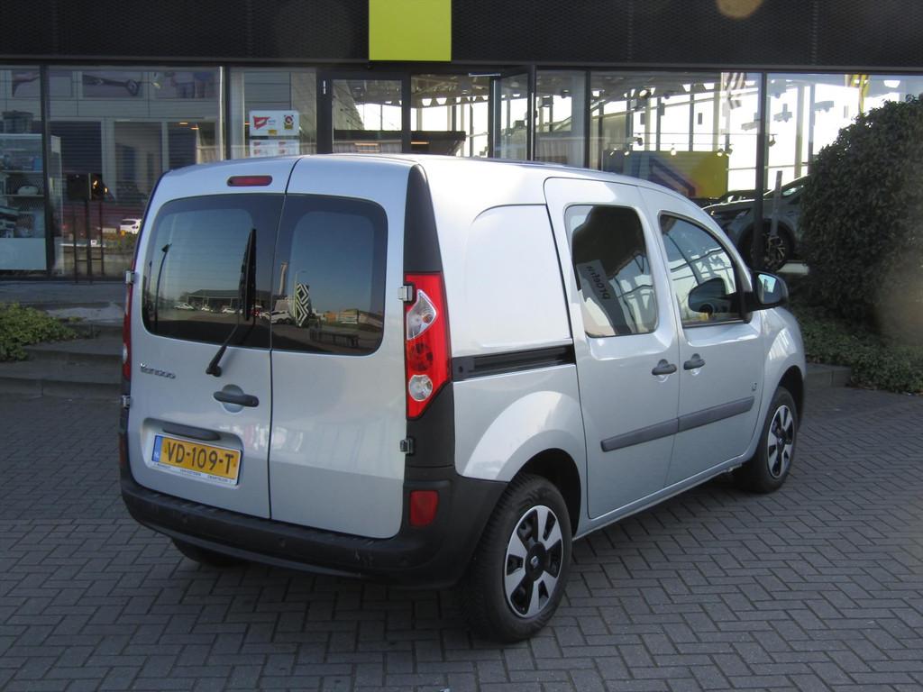 Renault Kangoo 60PK Z.E. 1e Eigenaar / Compleet dealer O.H., Gebruikt, Zwart, Renault, Origineel Nederlands