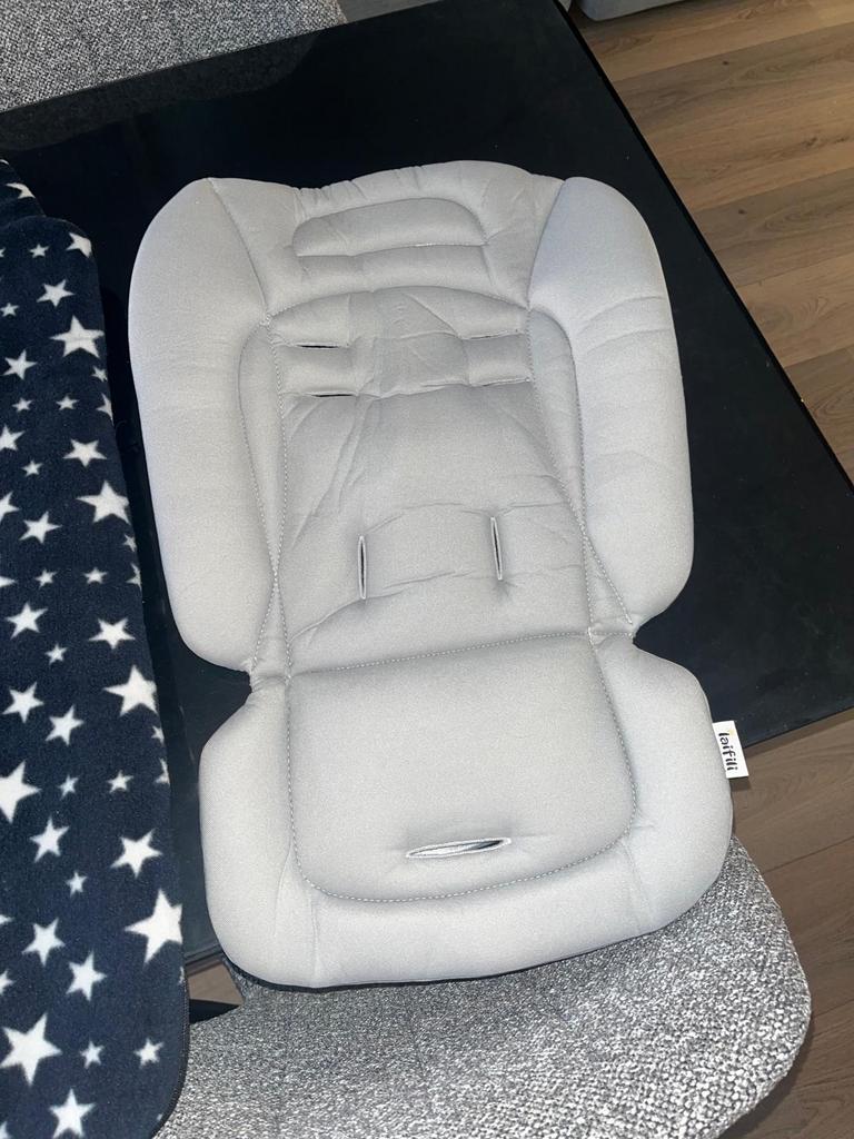 Kussen voor in autostoel gratis, Ophalen, Zo goed als nieuw, Overige typen