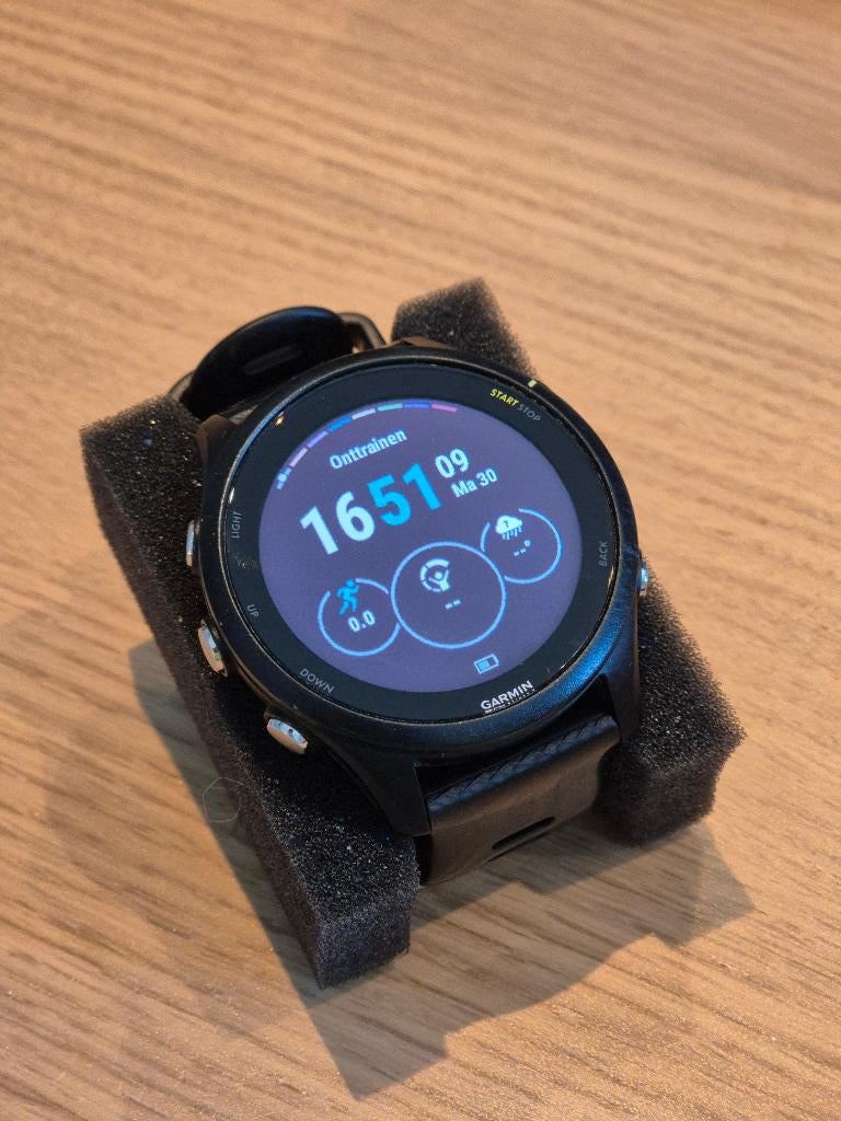 Garmin Forerunner 255 Music, Ophalen, GARMIN, Gebruikt, Zwart