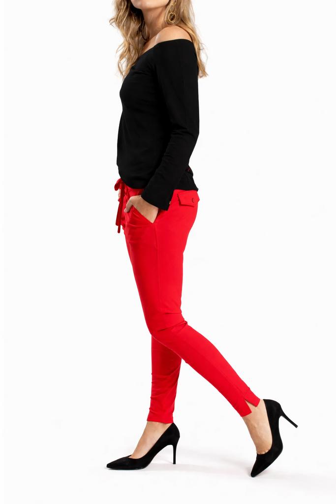 Studio anneloes upstairs broek M rood travelstof, Kleding | Dames, Broeken en Pantalons, Maat 38/40 (M), Ophalen of Verzenden