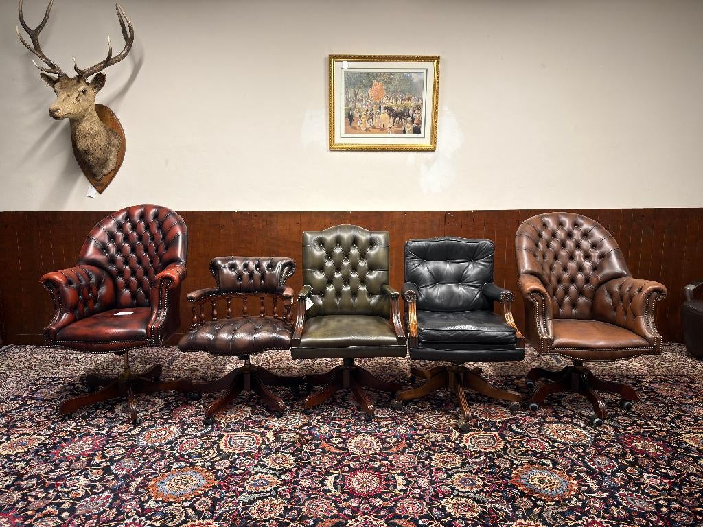 Ruime keuze antieke Engelse Chesterfield bureaustoelen leer, Ophalen, Zo goed als nieuw, Zwart, Balstoel