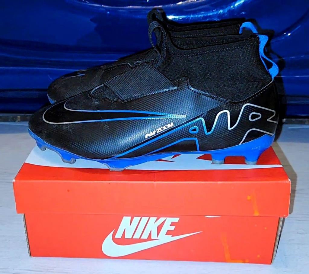 Nike air zoom voetbalschoenen 38, Maat XS of kleiner, Schoenen, Ophalen of Verzenden, Zo goed als nieuw