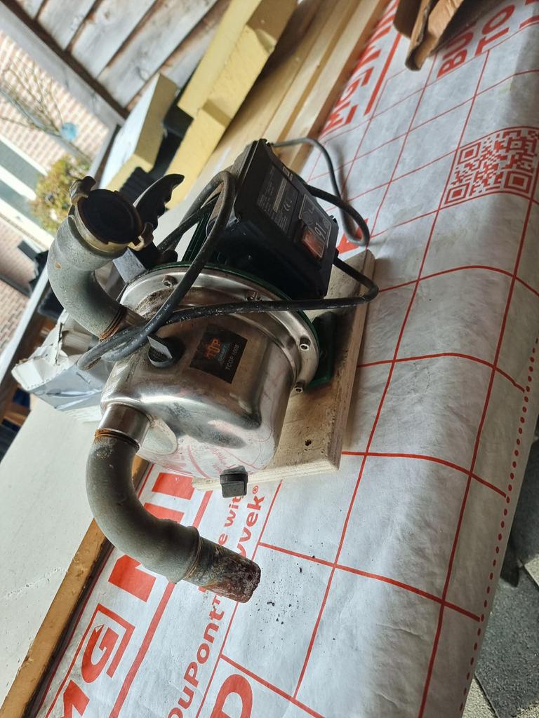 Grondwaterpomp, Tuin en Terras, Waterpompen, Ophalen of Verzenden, Gebruikt, Elektrisch, Bronpomp