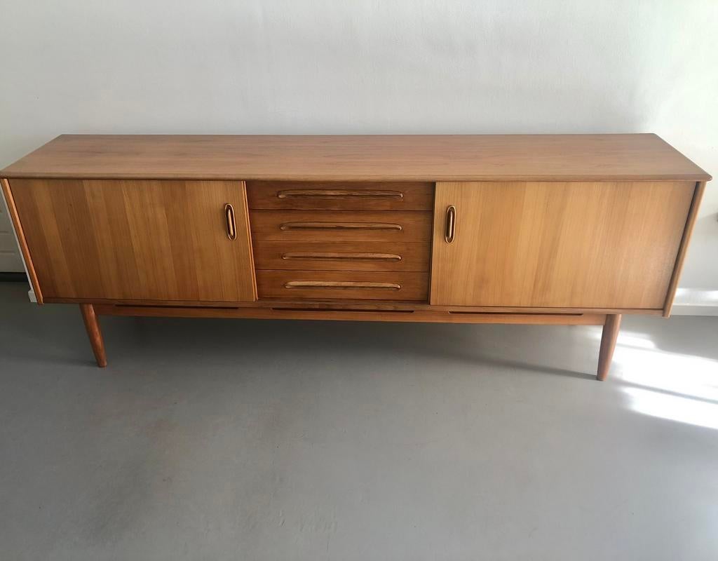 Vintage teak Scandinavisch design dressoir lowboard Cortina, Huis en Inrichting, Kasten | Dressoirs, Ophalen, Bjärnum, Met deur(en)