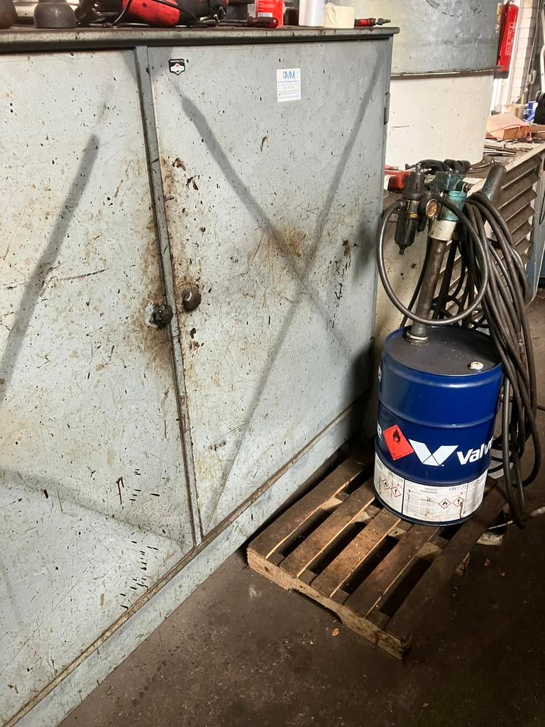 Tectyl ML pomp met ml en toebehoren., Ophalen of Verzenden