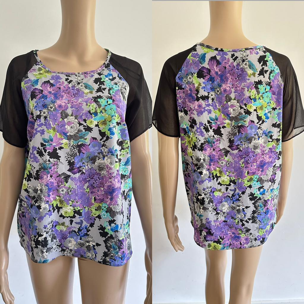 Dames luchtige bloes tuniek paars bloemenprint see through S, Kleding | Dames, Tops, Paars, Ophalen of Verzenden, Zo goed als nieuw