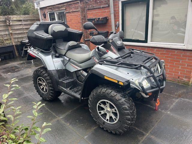 can am outlander 800 max 2 persoons, 2 cilinders, 800 cc, 12 t/m 35 kW