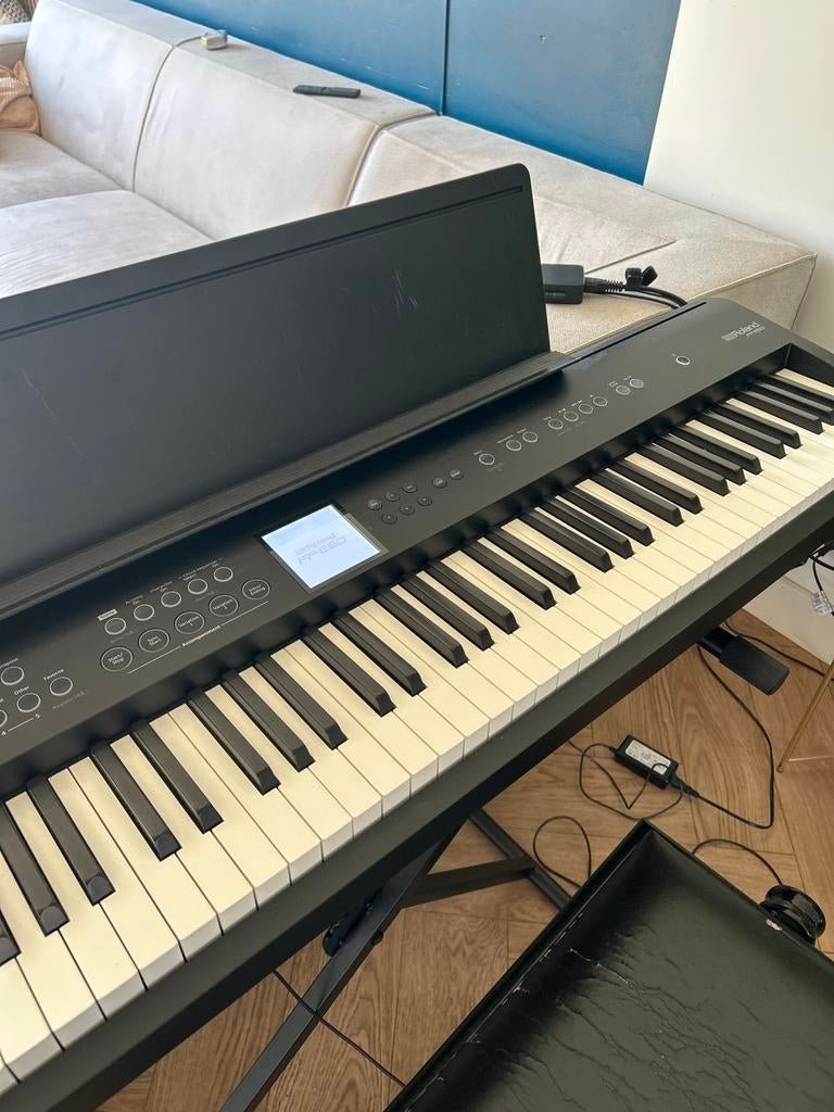 Roland FP-E50 elektrische piano, Muziek en Instrumenten, Keyboards, Ophalen, Gebruikt, 88 toetsen, Roland