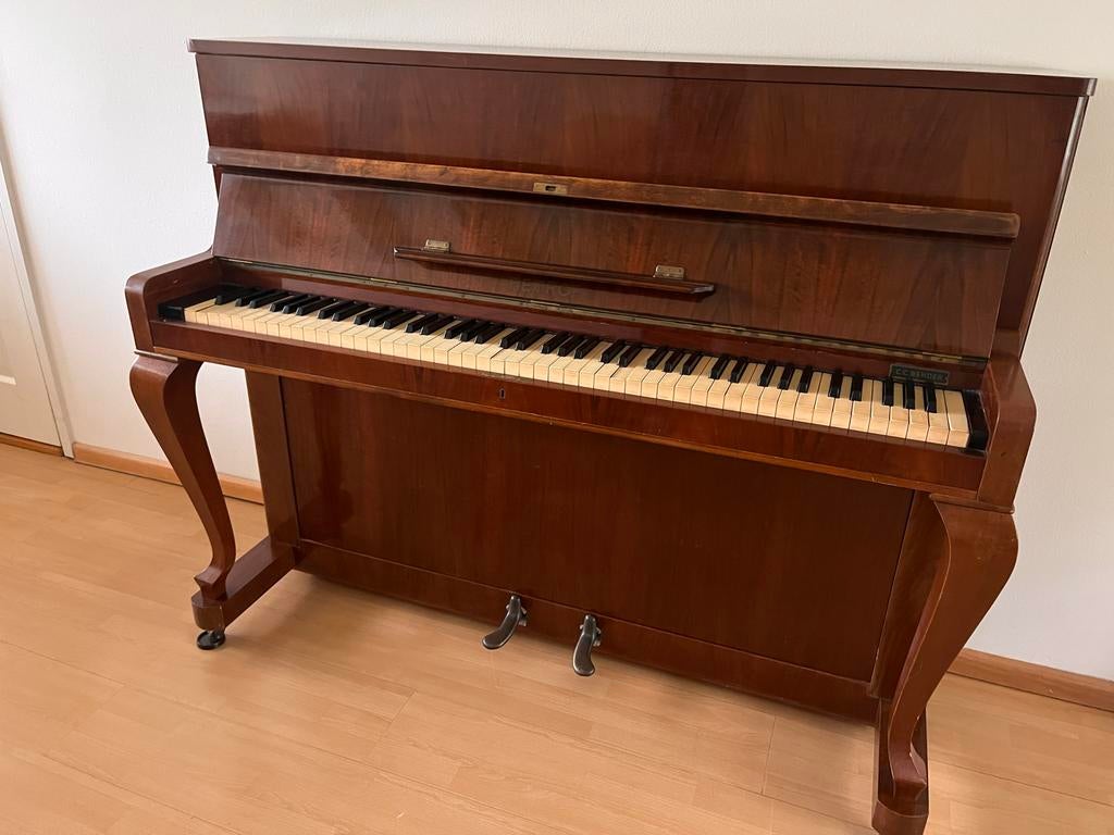 Petrof piano, Muziek en Instrumenten, Piano's, Ophalen, Gebruikt, Bruin, Piano
