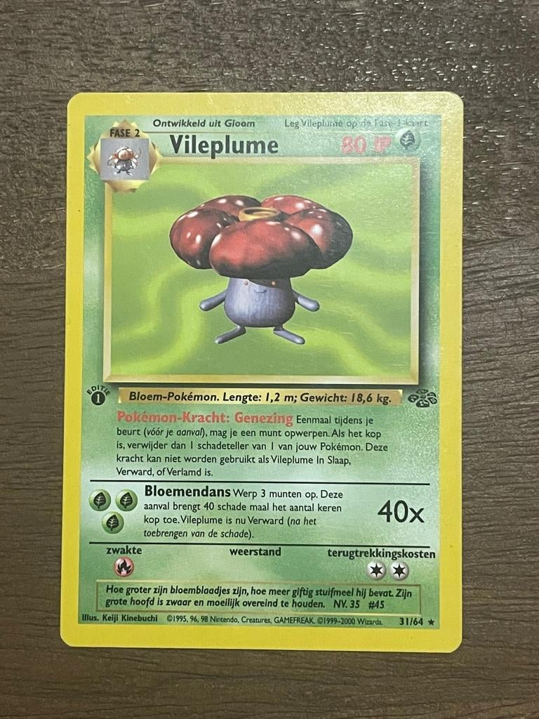 Vileplume 31/64 1ste editie, Jungle Nederlands, Ophalen of Verzenden, Zo goed als nieuw, Losse kaart, Foil