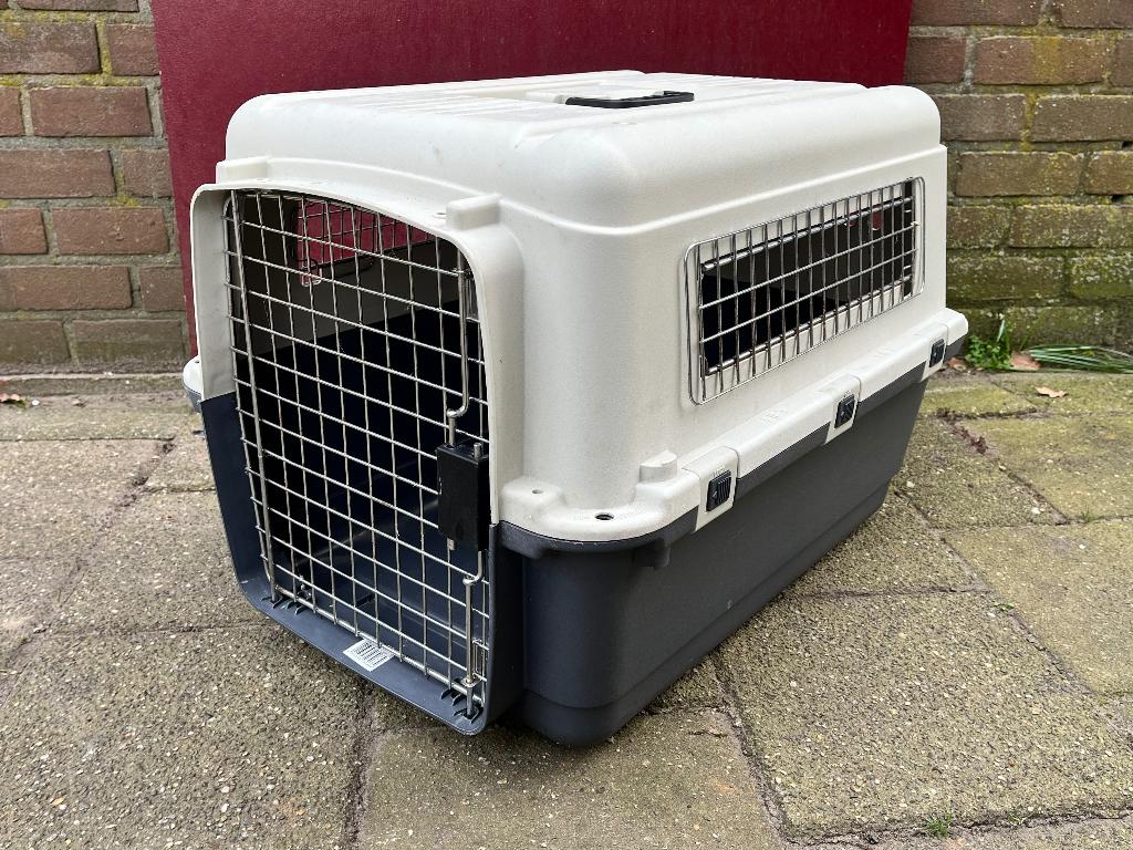 Transportbox/ bench voor hond/ kat - maat M, Ophalen, Gebruikt