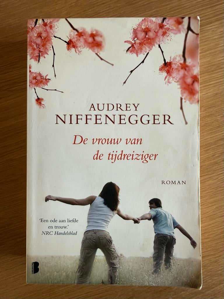 De vrouw van de tijdreiziger - Audrey Niffenegger, Ophalen of Verzenden, Gelezen, Nederland