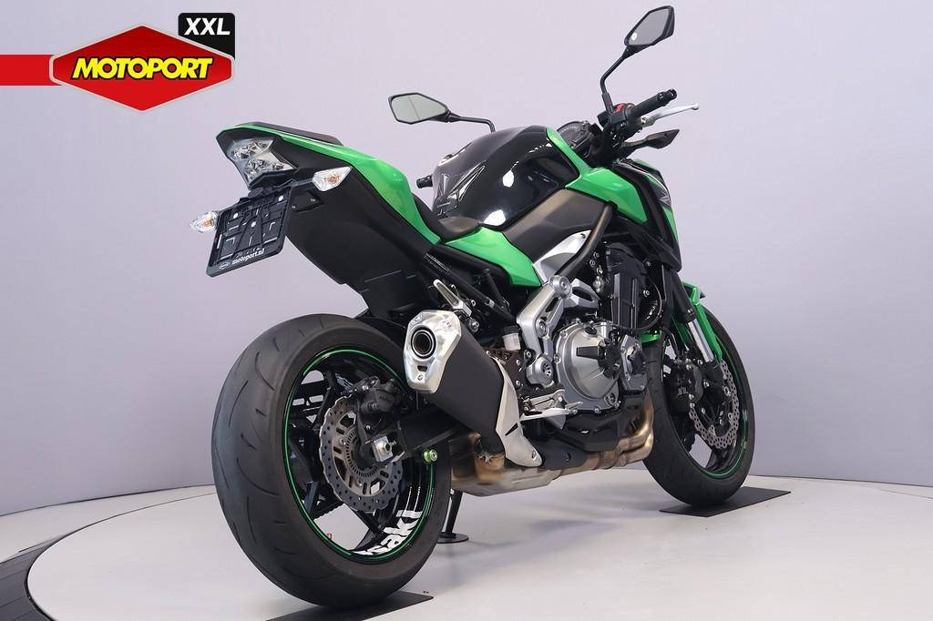 Kawasaki Z 900 (bj 2017) - foto 3