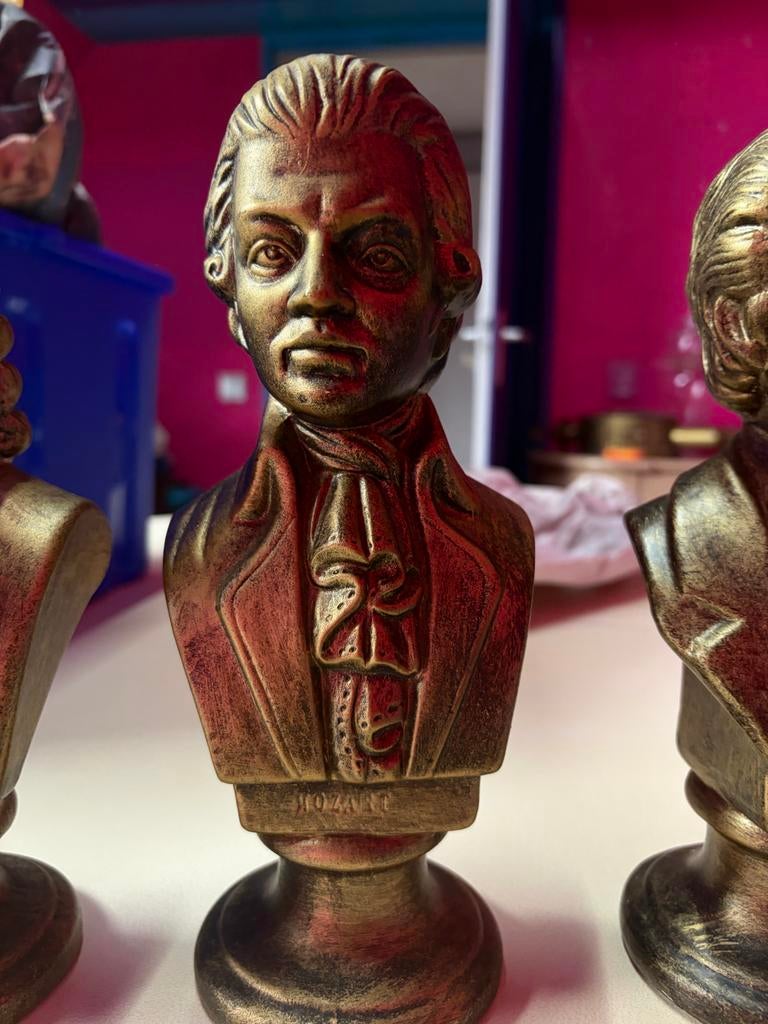 Buste van 4 componisten, Ophalen, Gebruikt, Mens