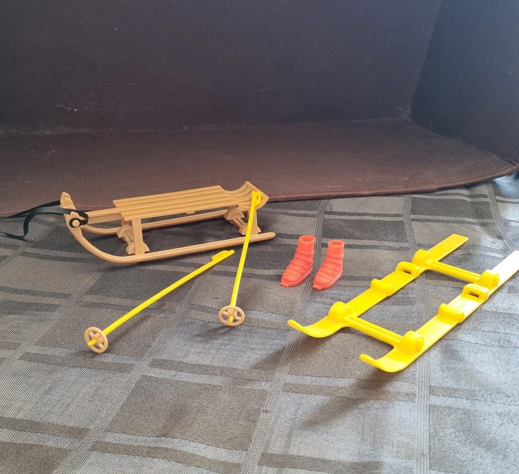 Sindy wintersport set van Pedigree 44428 slee en ski 1979, Verzamelen, Ophalen of Verzenden, Gebruikt, Gebruiksvoorwerp