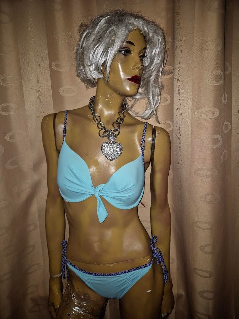 Prachtige Miss Triumph bikini maat 40 zgan, Kleding | Dames, Badmode en Zwemkleding, Miss Triumph, Ophalen of Verzenden, Zo goed als nieuw