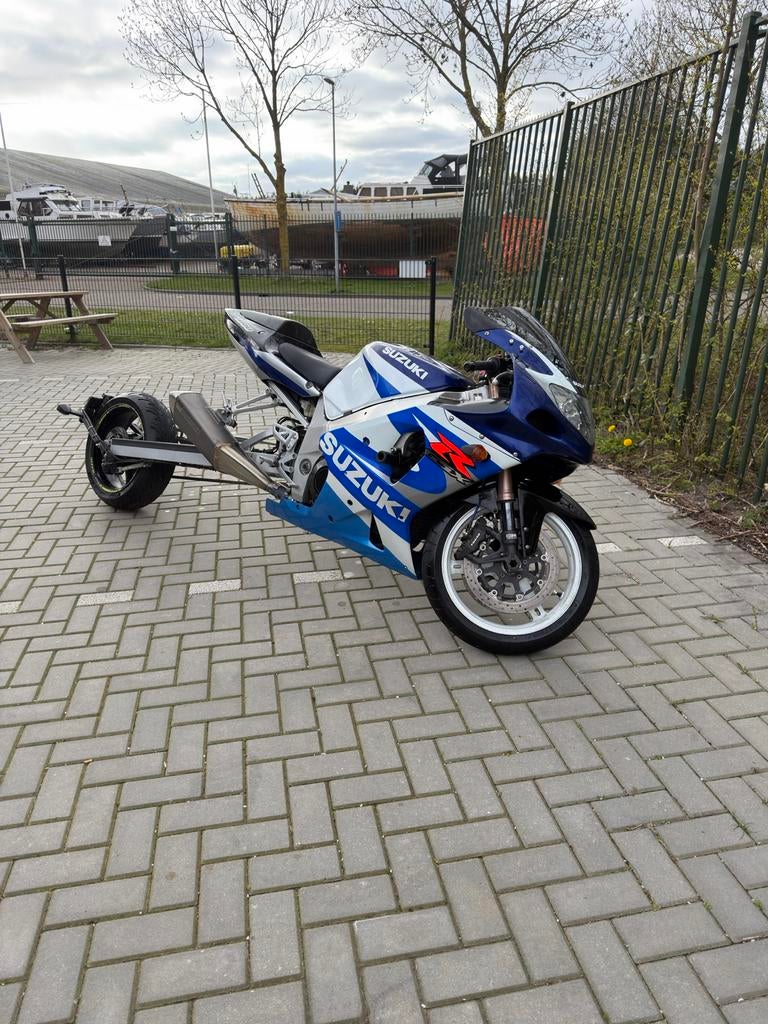 Suzuki GSXR - 1000 cc. Bieden vanaf 6k, Motoren, Motoren | Suzuki, Sportuitlaat, 4 cilinders, Motorrijbewijs A, Super Sport