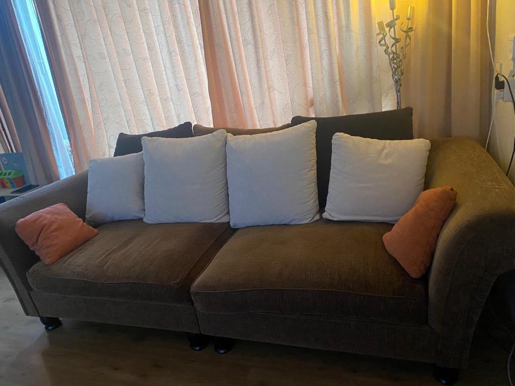 Gratis Bank gratis, Huis en Inrichting, Banken | Bankstellen, Ophalen, Gebruikt, Tweepersoons