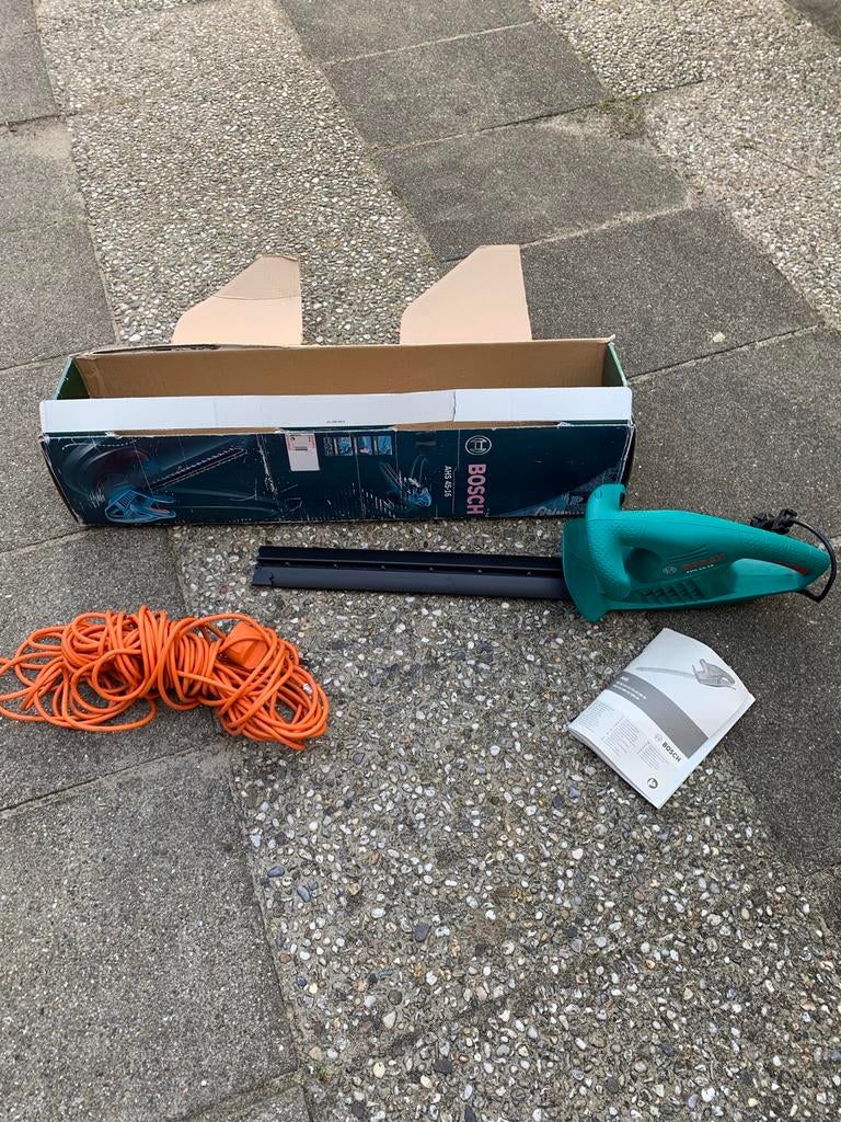 Bosch elektrische snoeischaar AHS 45-16, Ophalen of Verzenden, Zo goed als nieuw, Minder dan 20 mm