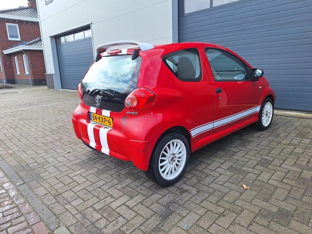Toyota Aygo | 1.0-12V | Sportieve look |, Gebruikt, 4 stoelen, 68 pk, Bedrijf