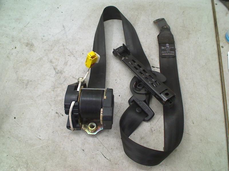 Gordelspanner Links Voor Touran (1T1/T2) 2012, Auto-onderdelen, Gebruikt, Volkswagen, Volkswagen AG, Kundenbetreuung@volkswagen.de