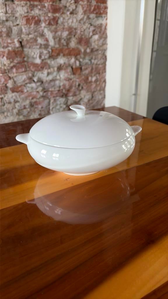 Wedgwood Shape dekschaal, Ophalen, Wedgwood, Porselein, Schaal of Schalen