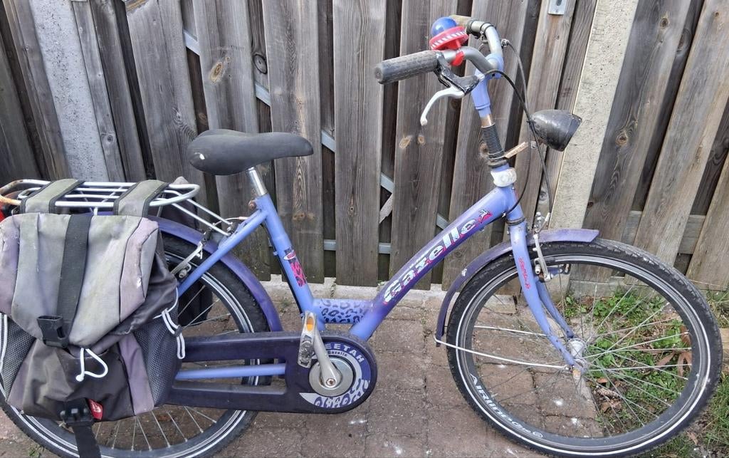 Gazelle meisjes fiets, technisch goed, wel opknapbeurt nodig, Fietsen en Brommers, Fietsen | Kinderfietsjes, Ophalen, Gebruikt