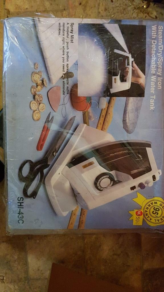 Nieuw  Strijkijzer, Witgoed en Apparatuur, Ophalen of Verzenden, Nieuw, Strijkijzer met snoer