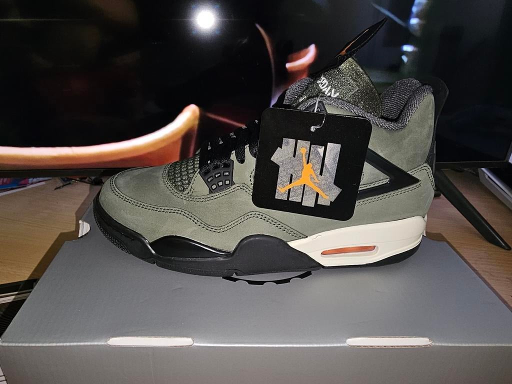 Undefeated x Air Jordan 4 "Deep Green NIKE NIEUW maat 39., Kleding | Heren, Schoenen, Ophalen, Overige kleuren, Nike, Nieuw
