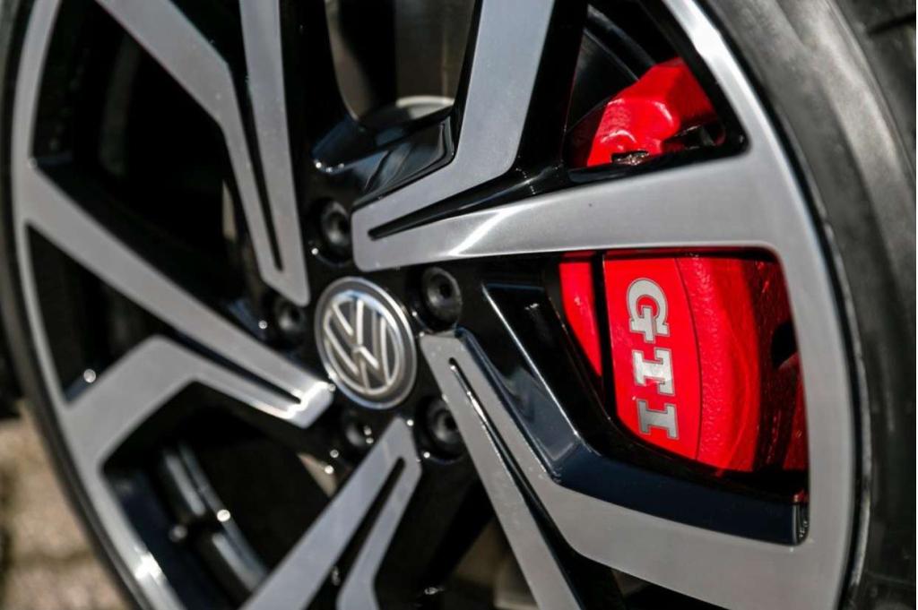 5x100 18'' Velgen Brescia Polo 2G GTI Seat Ibiza Skoda FR, Niet ingevuld, 18 inch, Velg(en), Niet ingevuld