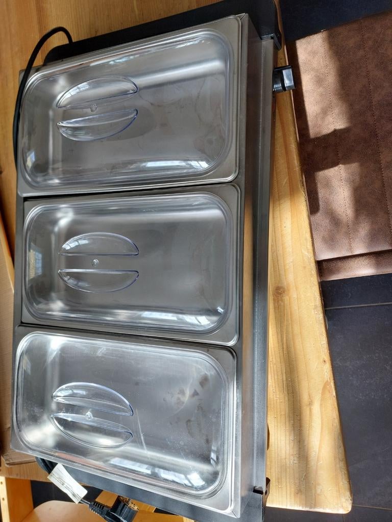 Buffetserver met warmhoudplaat, Ophalen