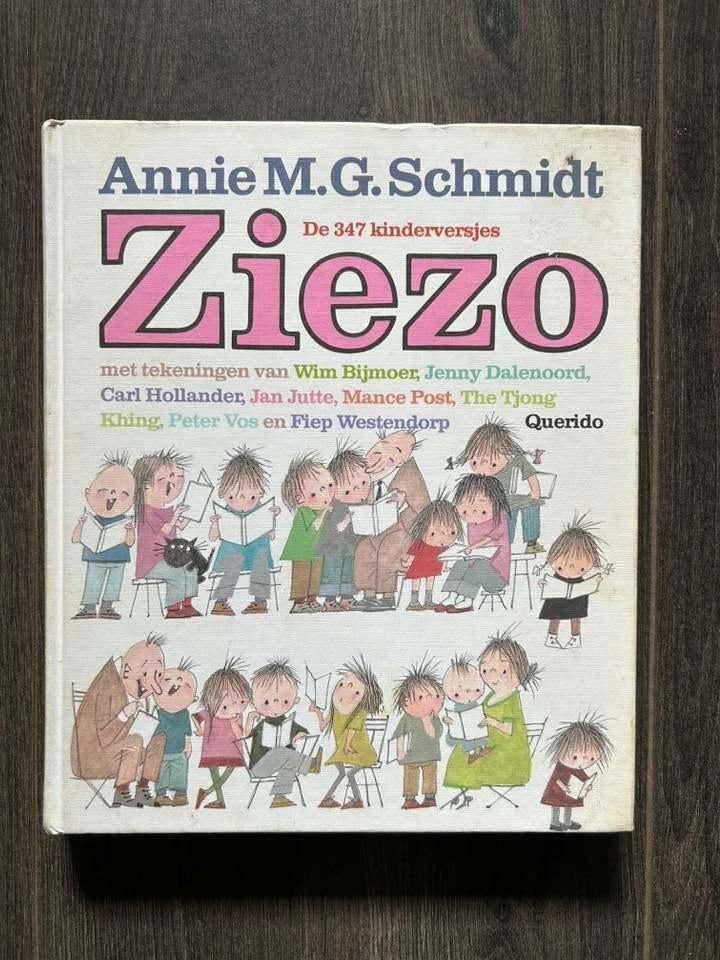 Ziezo de 347 kinderversjes - Annie M.G. Schmidt, Ophalen of Verzenden, Gelezen, Fictie algemeen, Voorleesboek