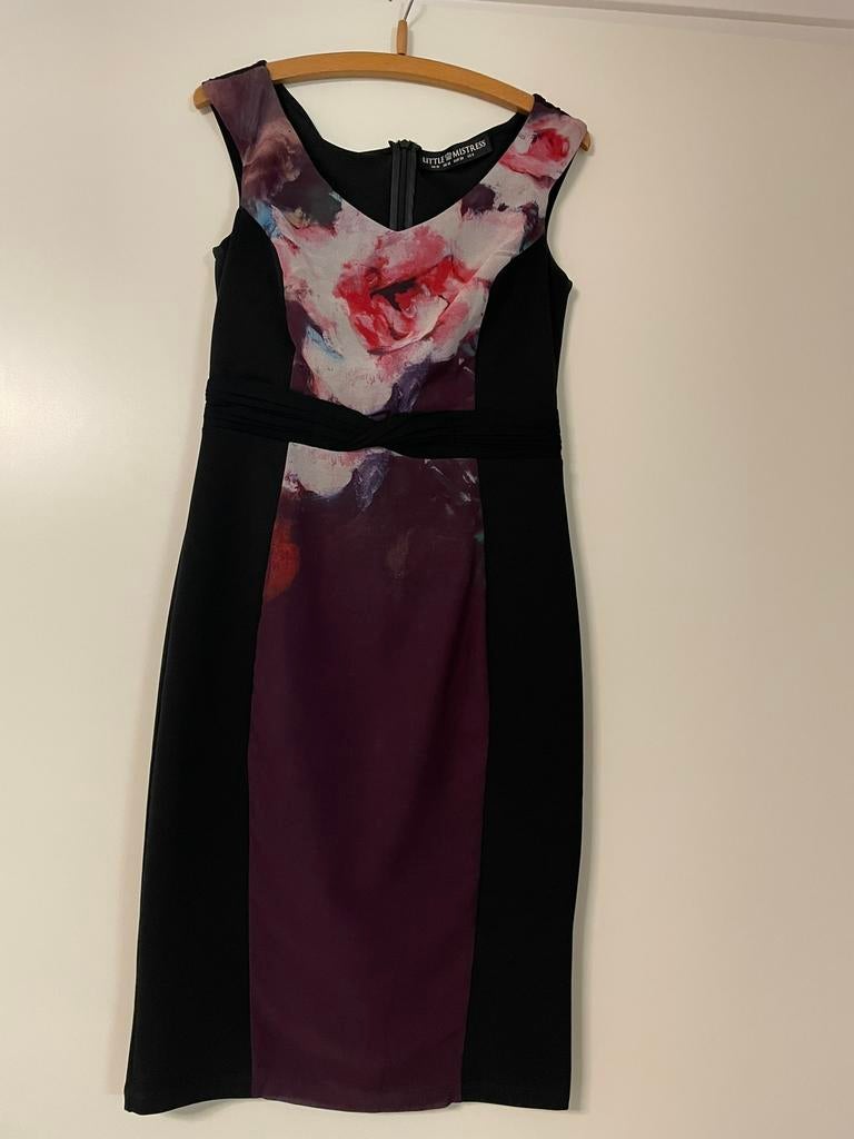 Mooie strakke jurk maat S, Galajurk, Zwart, Ophalen of Verzenden, Zo goed als nieuw