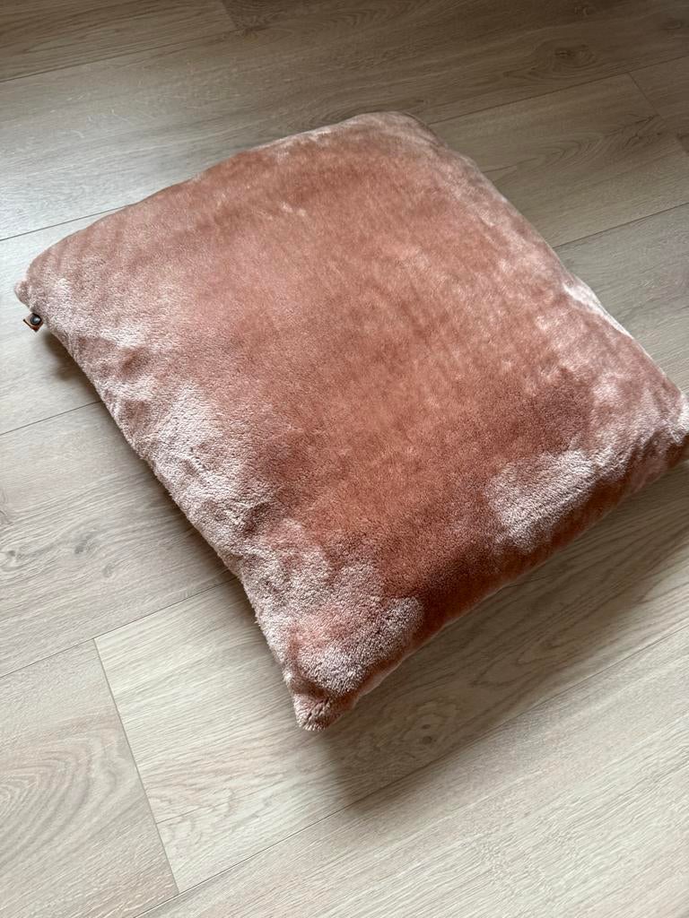 Oud roze kussen 70x70 cm - Zo goed als nieuw, Ophalen, Zo goed als nieuw, Roze, Vierkant