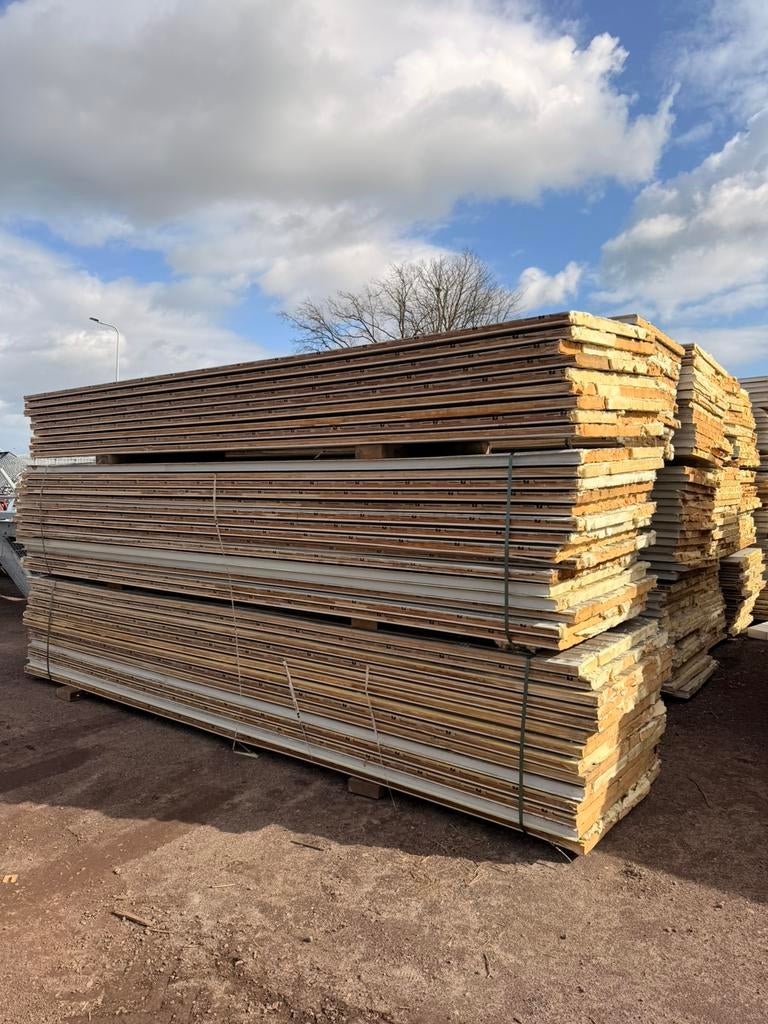 Partij sandwichpanelen wandbeplating dakbeplating platen, Ophalen of Verzenden, Zo goed als nieuw