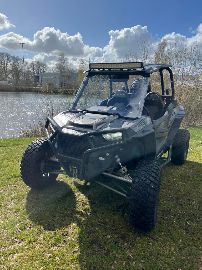 Polaris rzr xp 1000 turbo met auto kenteken, Motoren, Quads en Trikes, 1000 cc