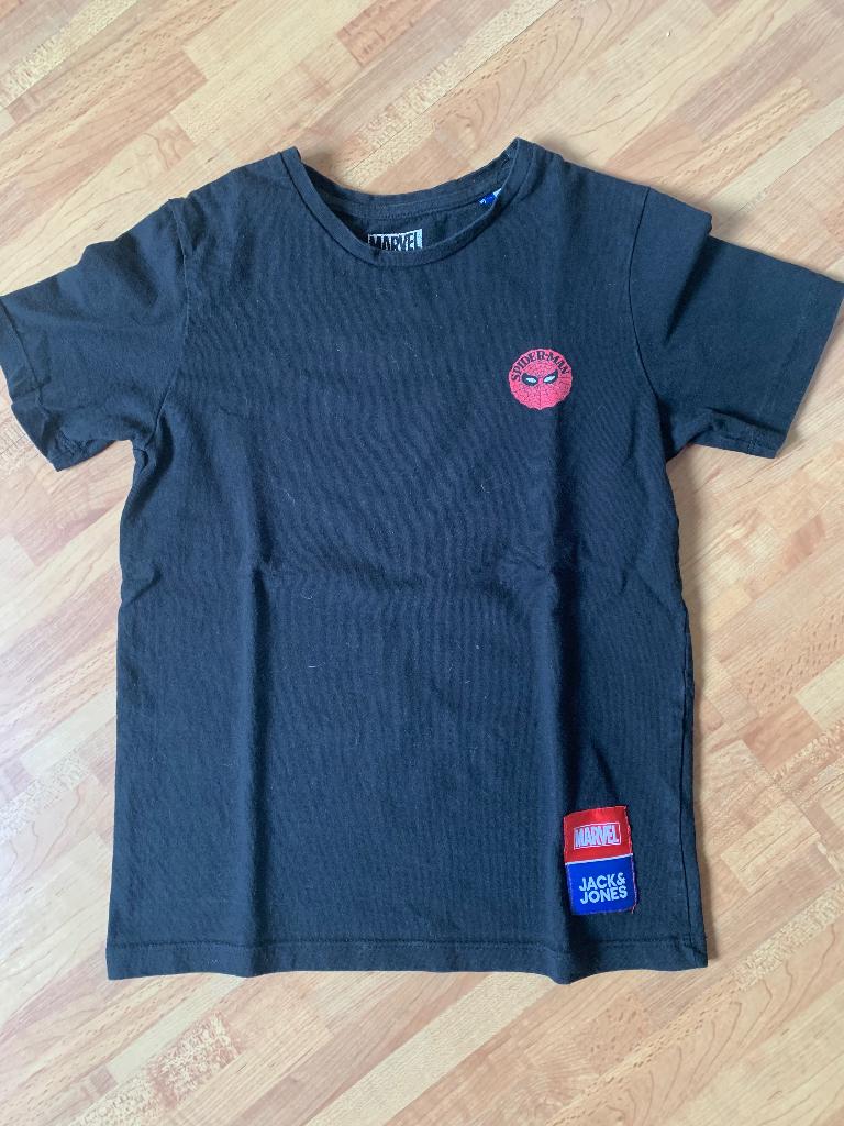 Donkerblauwe t-shirt Marvel, Kinderen en Baby's, Kinderkleding | Maat 152, Verzenden, Zo goed als nieuw, Shirt of Longsleeve, Jongen