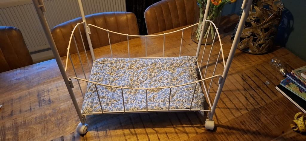 Vintage poppenbedje, Ophalen, Gebruikt, Minder dan 140 cm, Minder dan 70 cm