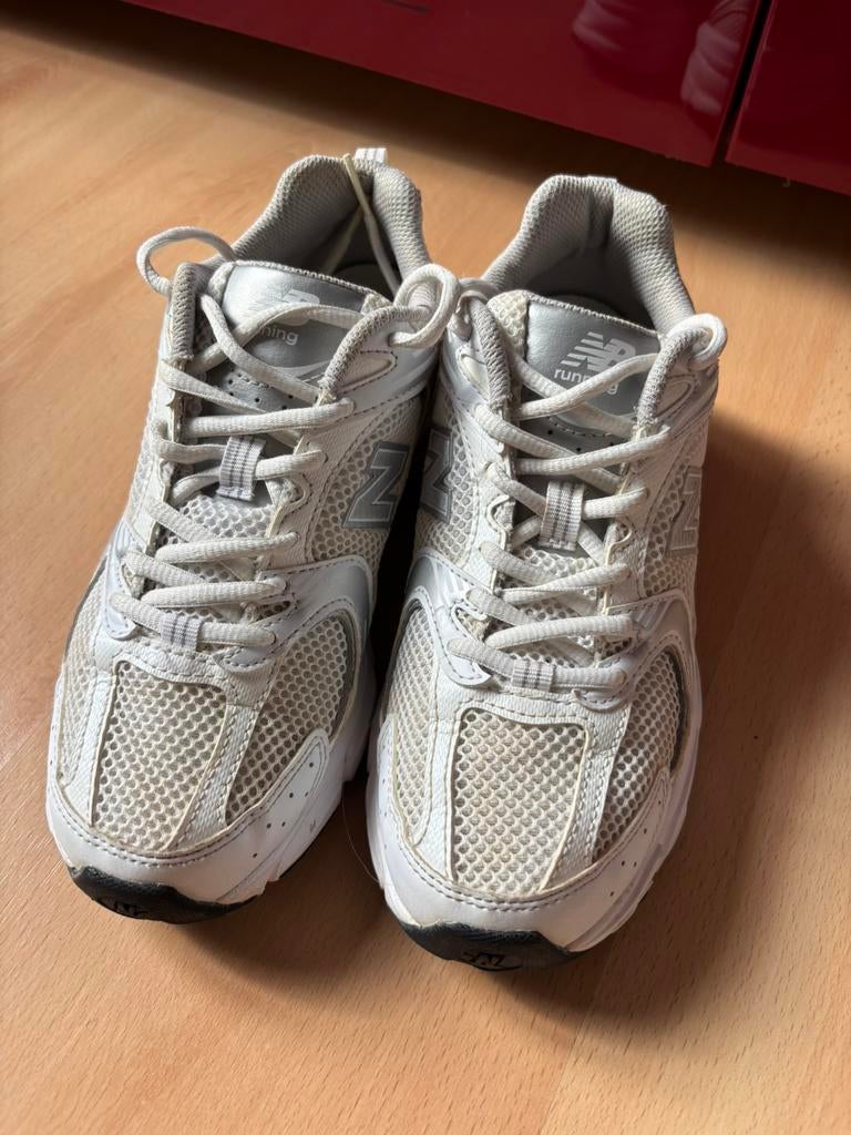 New Balance 530 maat 37,5, Kleding | Dames, Schoenen, Ophalen of Verzenden, Zo goed als nieuw, Sneakers of Gympen
