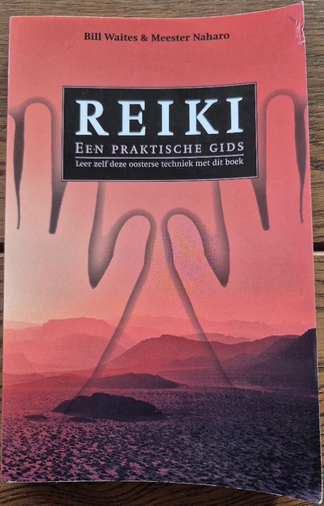 Boek Reiki van Bill Waites & Meester Naharo, Gelezen, Achtergrond en Informatie, Spiritualiteit algemeen, Ophalen of Verzenden