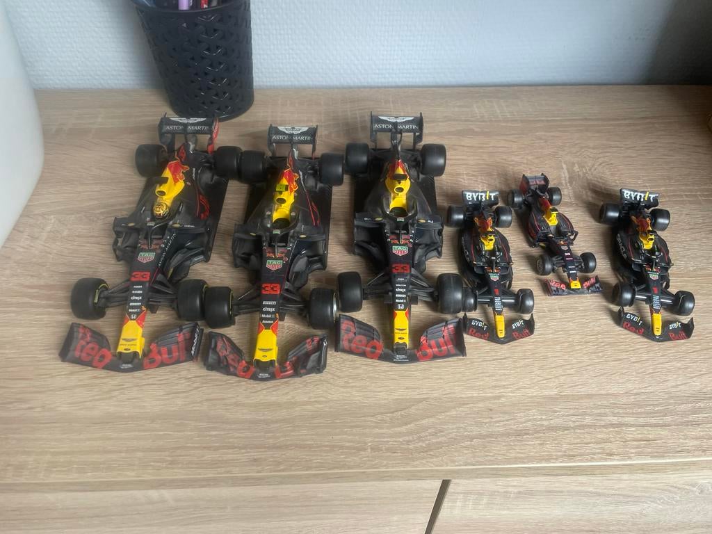 Red Bull Racing F1 modelauto's, Overige merken, Gebruikt, Auto, Groter dan 1:32