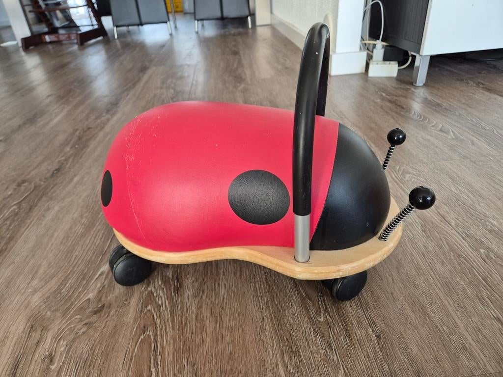 Wheelybug loopauto lieveheersbeestje, Ophalen, Gebruikt, Loopfiets