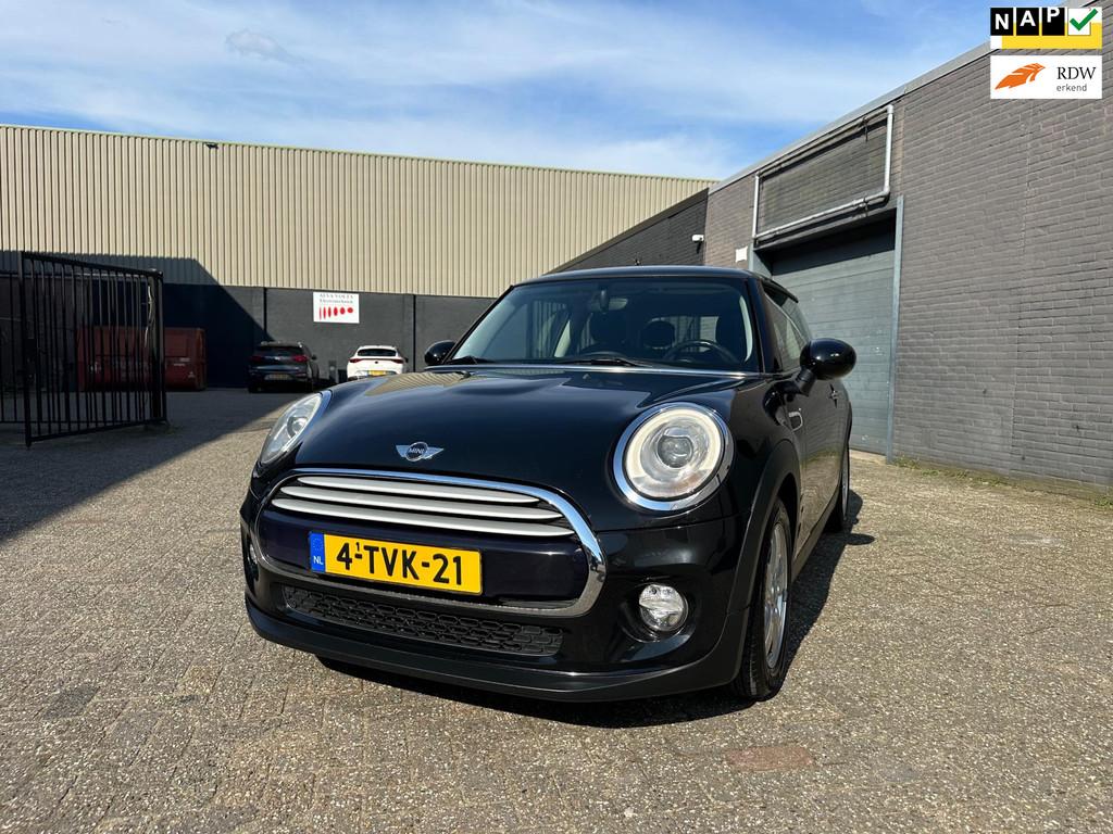 Mini Mini 1.5 Cooper Automaat Clima Cruise Navi Keyless LM-W, Gebruikt, 4 stoelen, Origineel Nederlands, Bedrijf