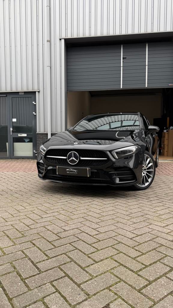 Mercedes-Benz A-Klasse A 250 e 218pk 8G-DCT 2020 Zwart, Euro 6, 4 cilinders, 160 pk, Zwart