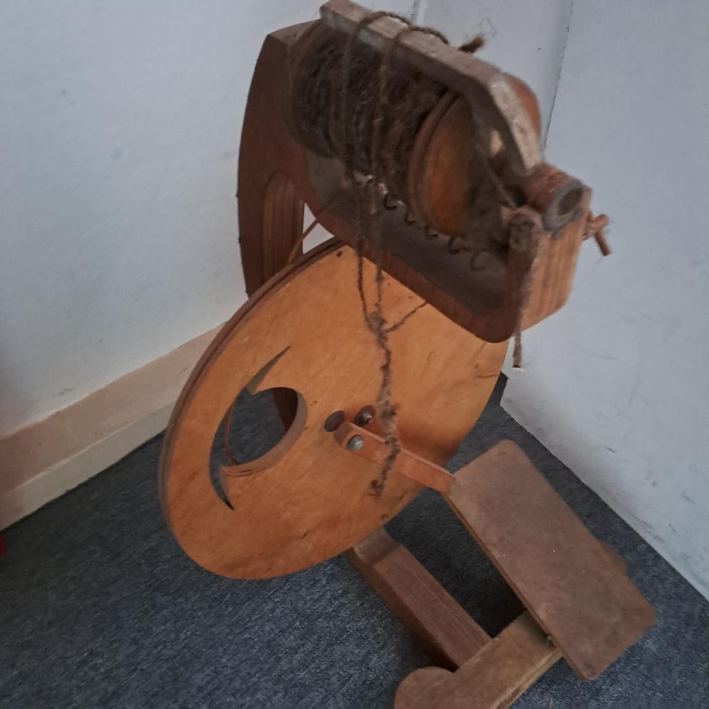 spinnenwiel, Ophalen of Verzenden, Gebruikt, Spinwol