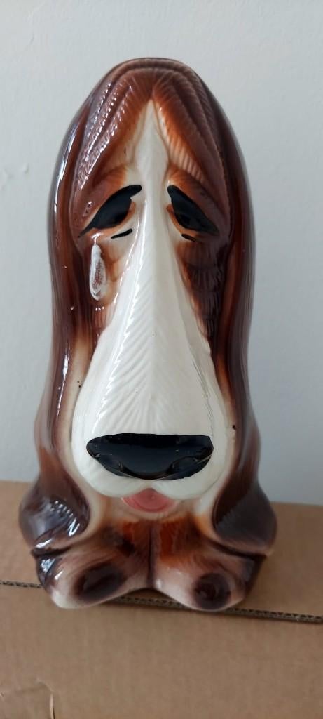Groot 24 cm Vintage basset hond beeld spaarpotjaren 70, Ophalen of Verzenden, Zo goed als nieuw, Dier