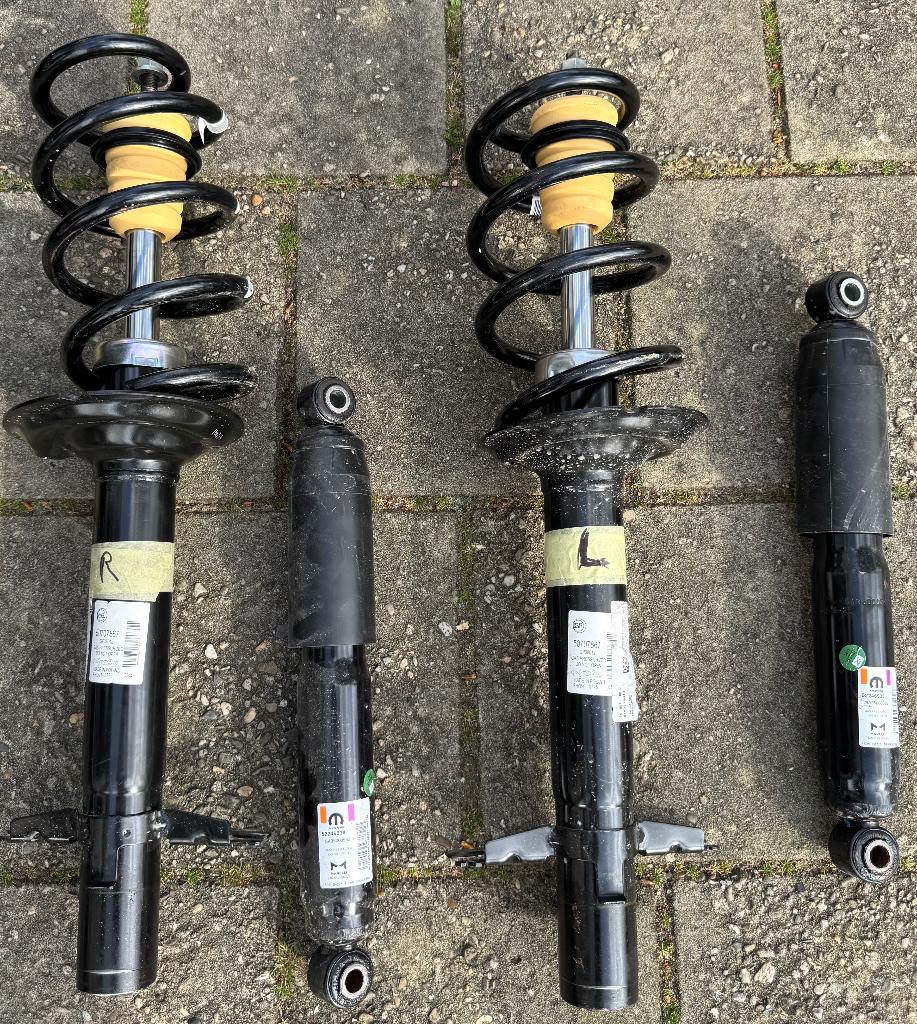 Nieuwe set schokbrekers en veren Ducato / Jumper, Ophalen, Nieuw, Citroën